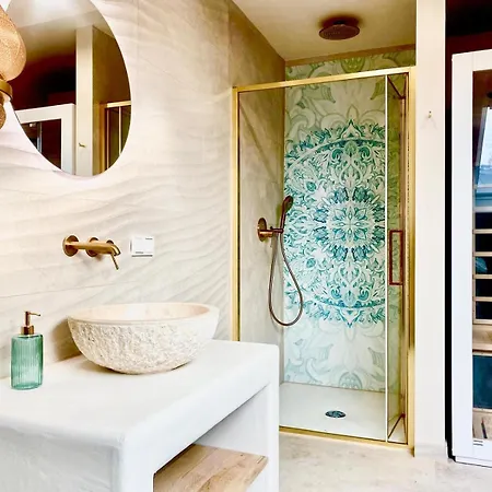 Sh Desert - Luxury With Sauna Apartment